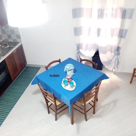 Il Faro Nel Borgo סן לוצ'ידו